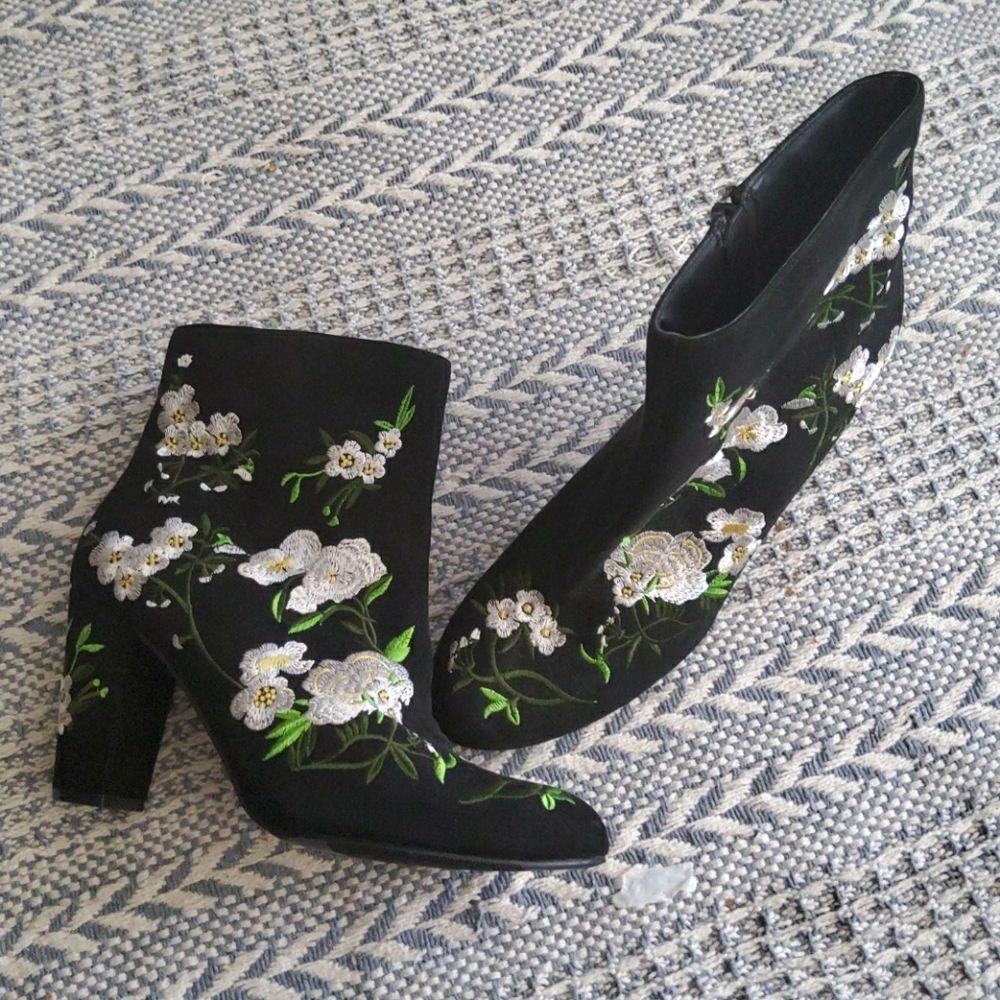 Botas